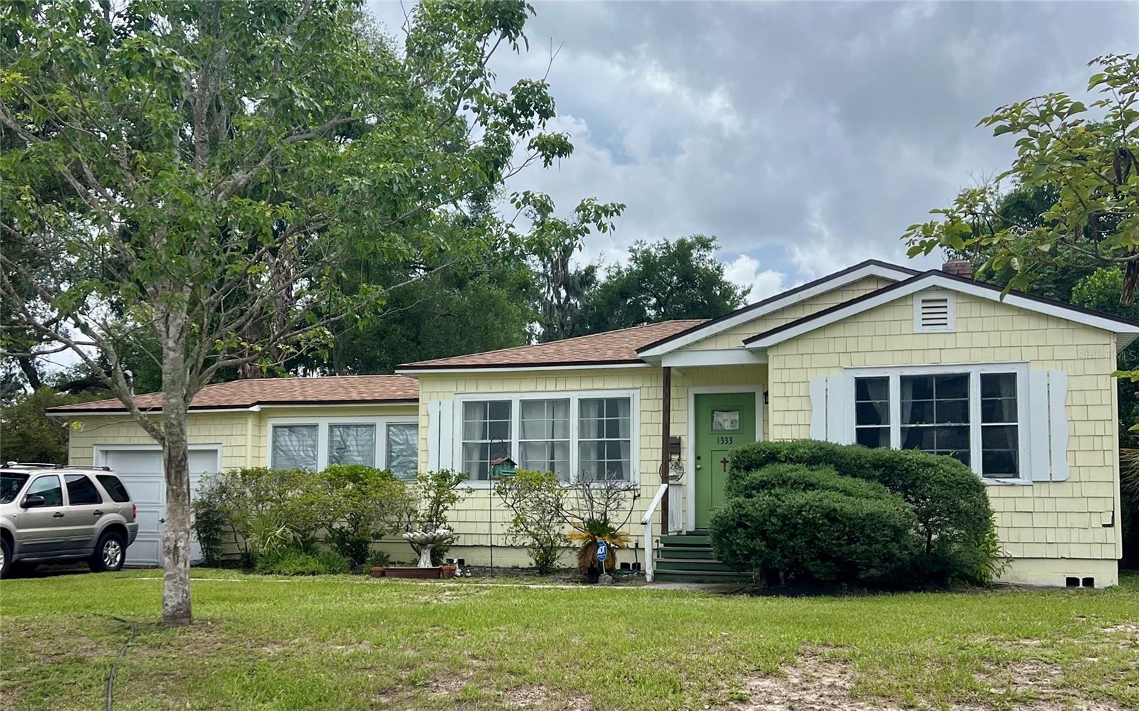 Value is in the Land! Builder and Investor Alert! Rare development opportunity at 1333 Utah Blvd, Orlando, FL 32803. The true value of this property lies entirely in its land, making it the perfect canvas for a total custom remodel or a complete builder tear-down. Positioned in the highly desirable Colonial Town North neighborhood, the property features a large, premium lot spanning 0.29 acres. This generous footprint provides ample space for developers or custom builders to design a luxury dream home from the ground up. Don't miss out on prime Orlando real estate—bring your builder and your vision today!