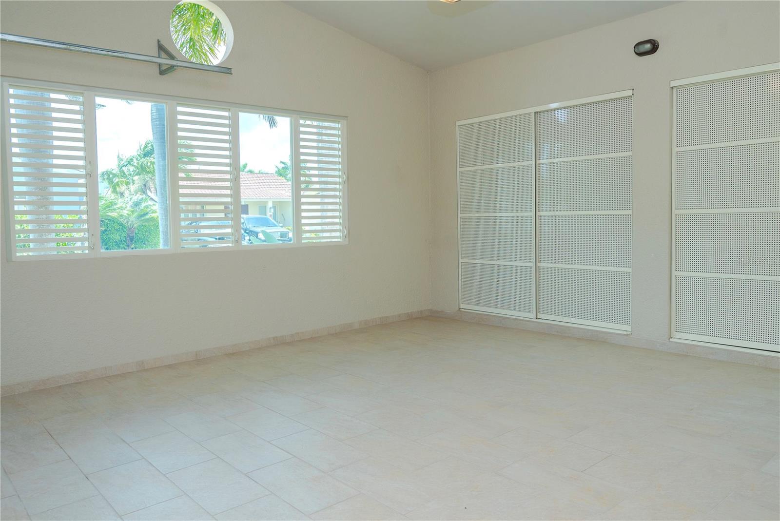 SABANERA DE DORADO - Residential