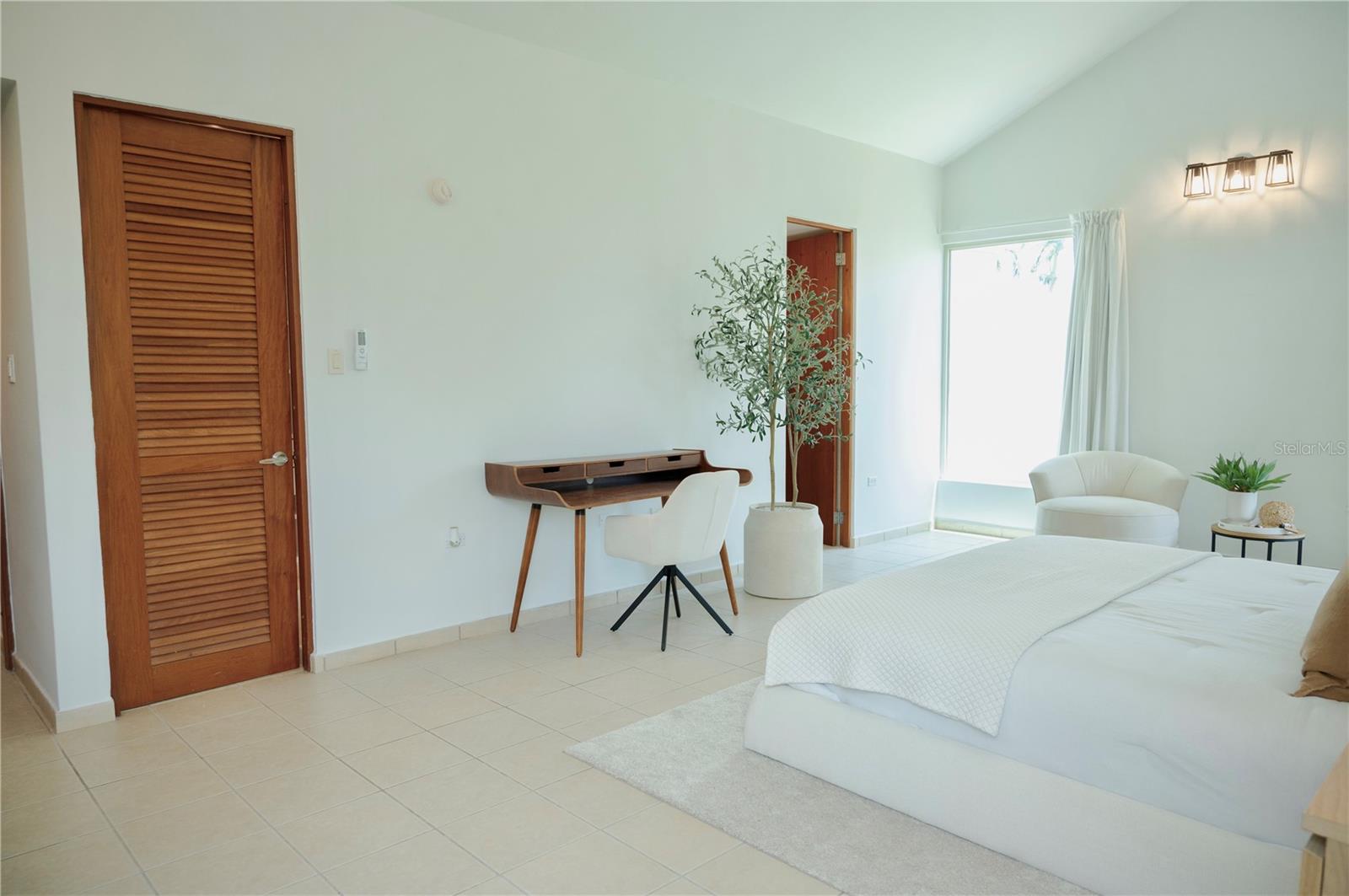 SABANERA DE DORADO - Residential