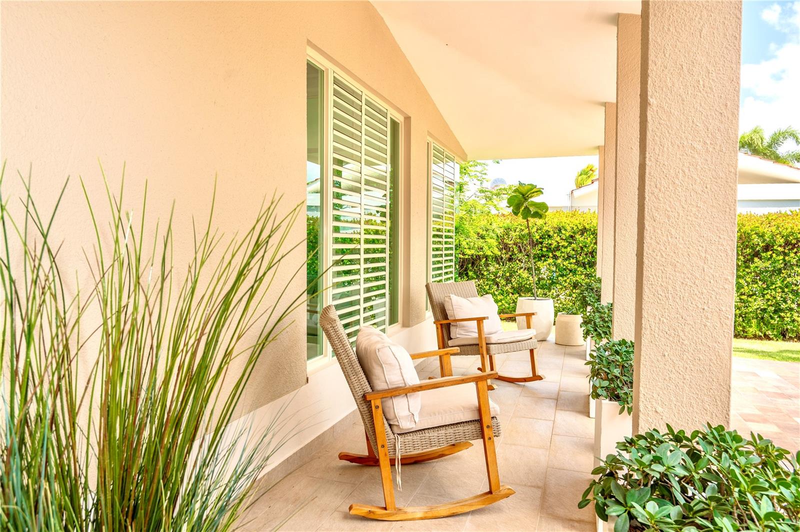 SABANERA DE DORADO - Residential