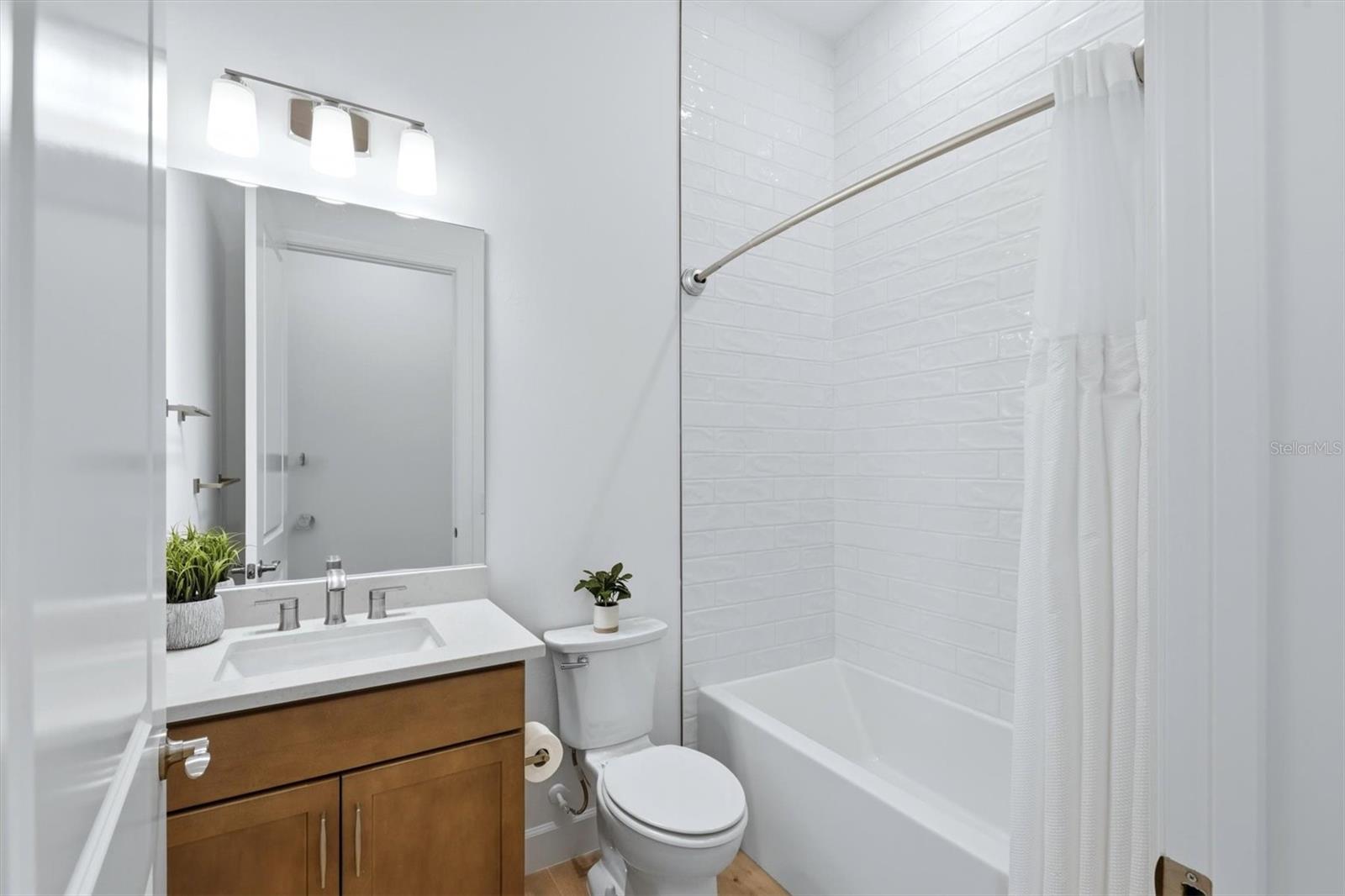 DEL WEBB CATALINA/LAKEWOOD RANC - Residential