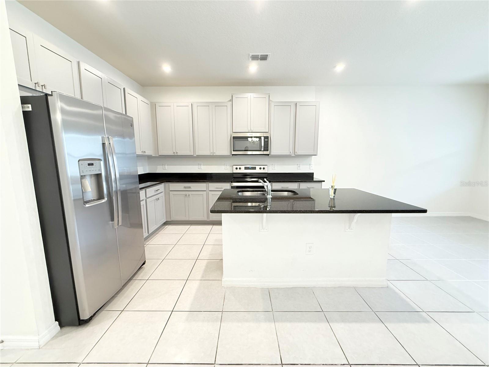 HAWKSMOOR PH 3 - Residential Lease