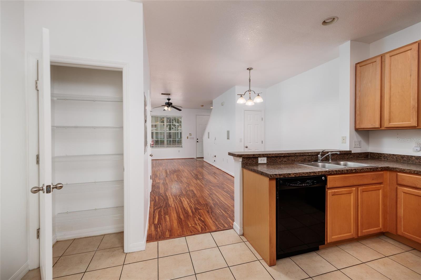 SAWGRASS VILLAGE - Residential