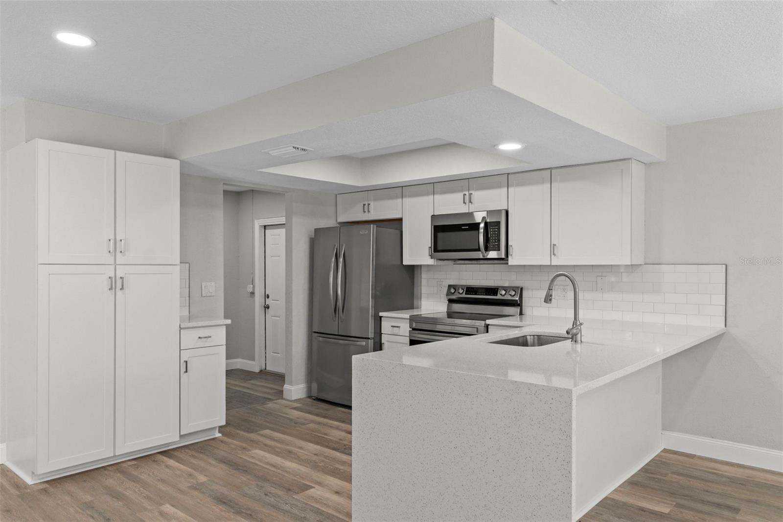 ROYAL HIGHLANDS - Residential