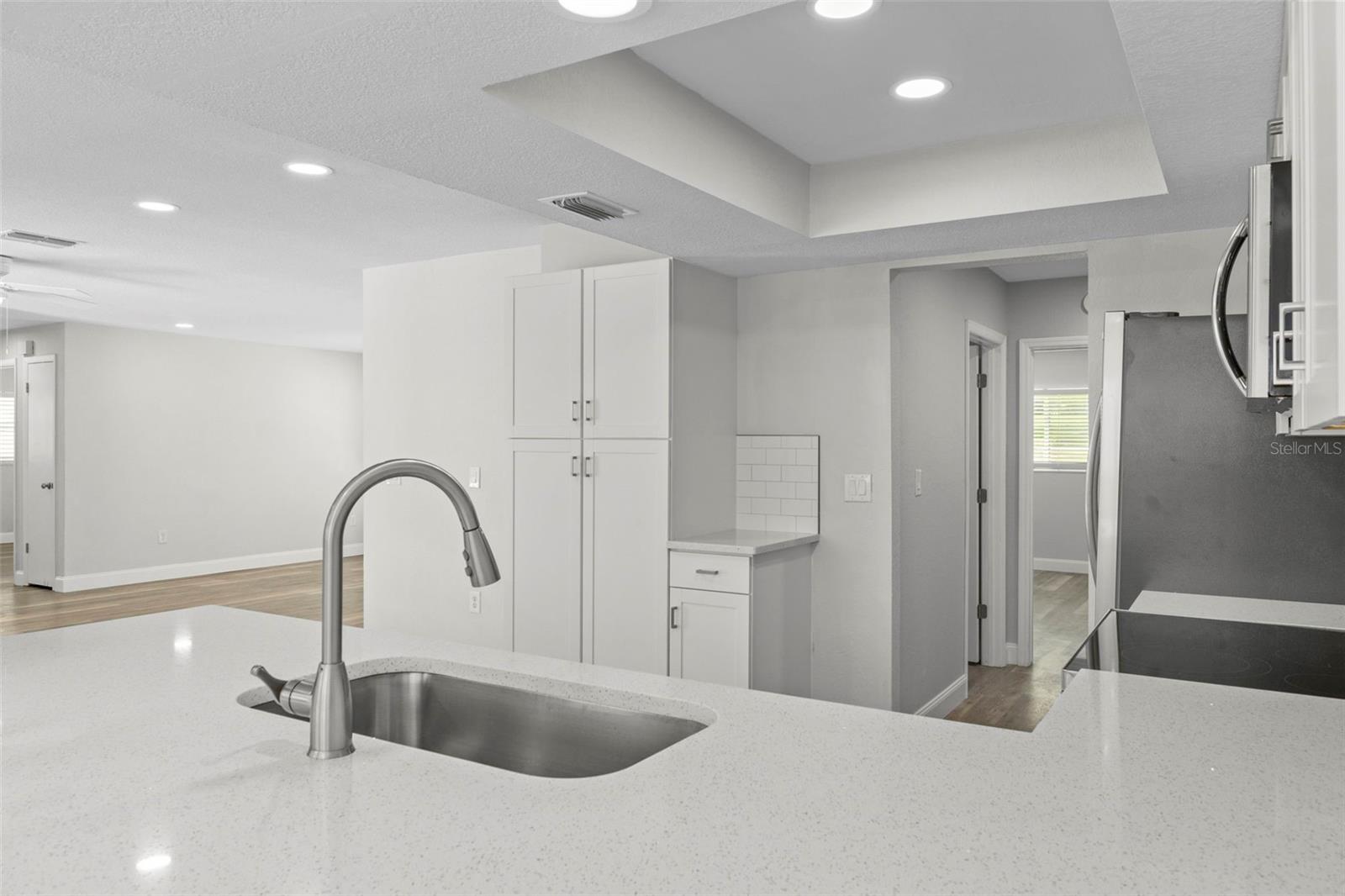 ROYAL HIGHLANDS - Residential