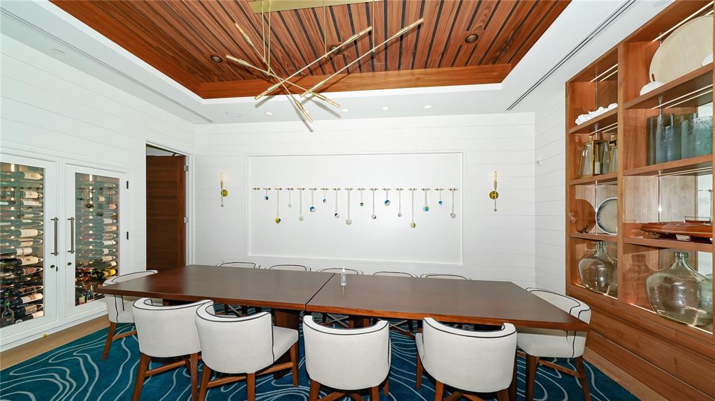 INN ON THE BEACH PH II - Residential