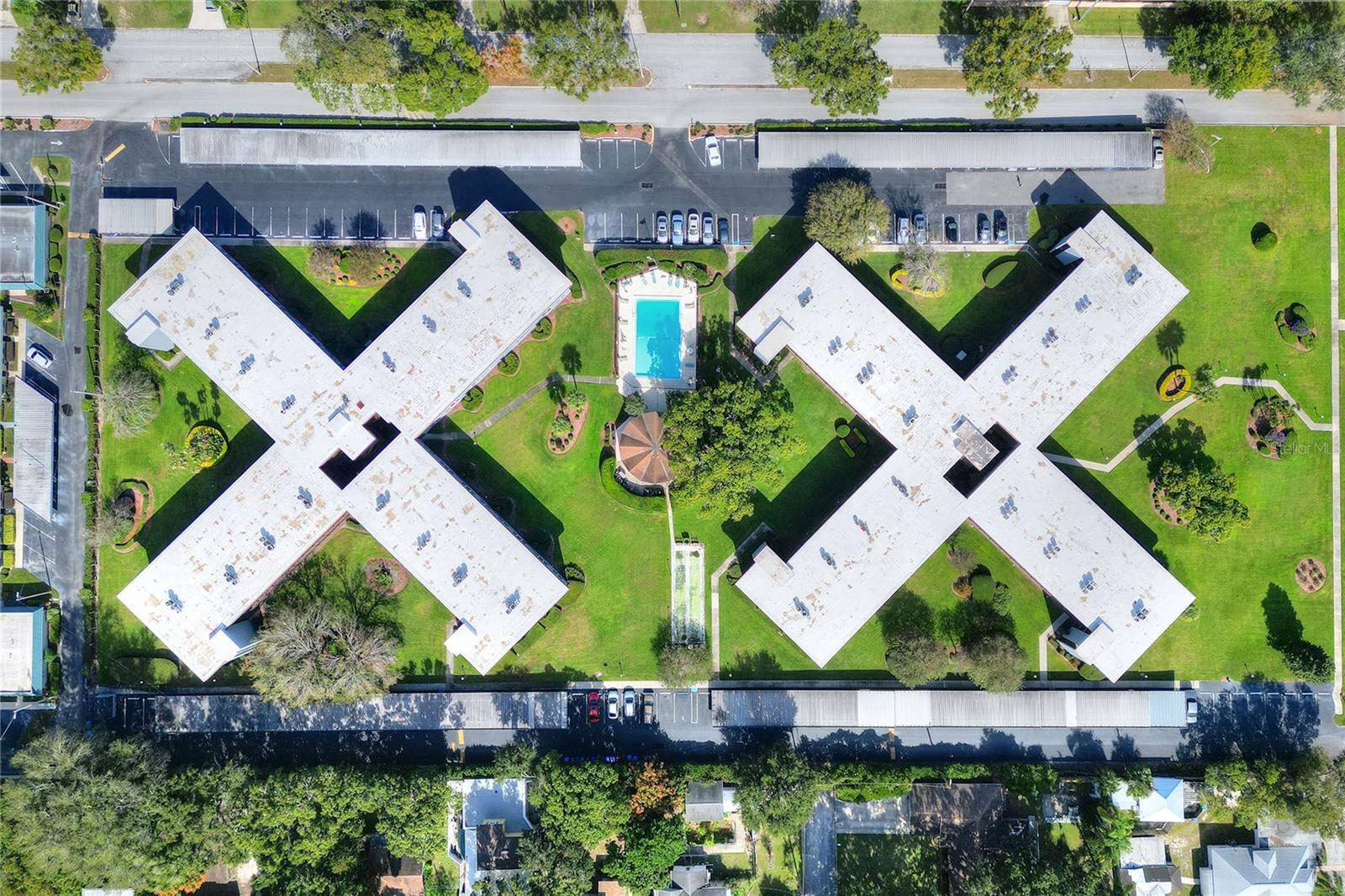 IMPERIAL HARBOURSPHASES 01 & 02 - Residential