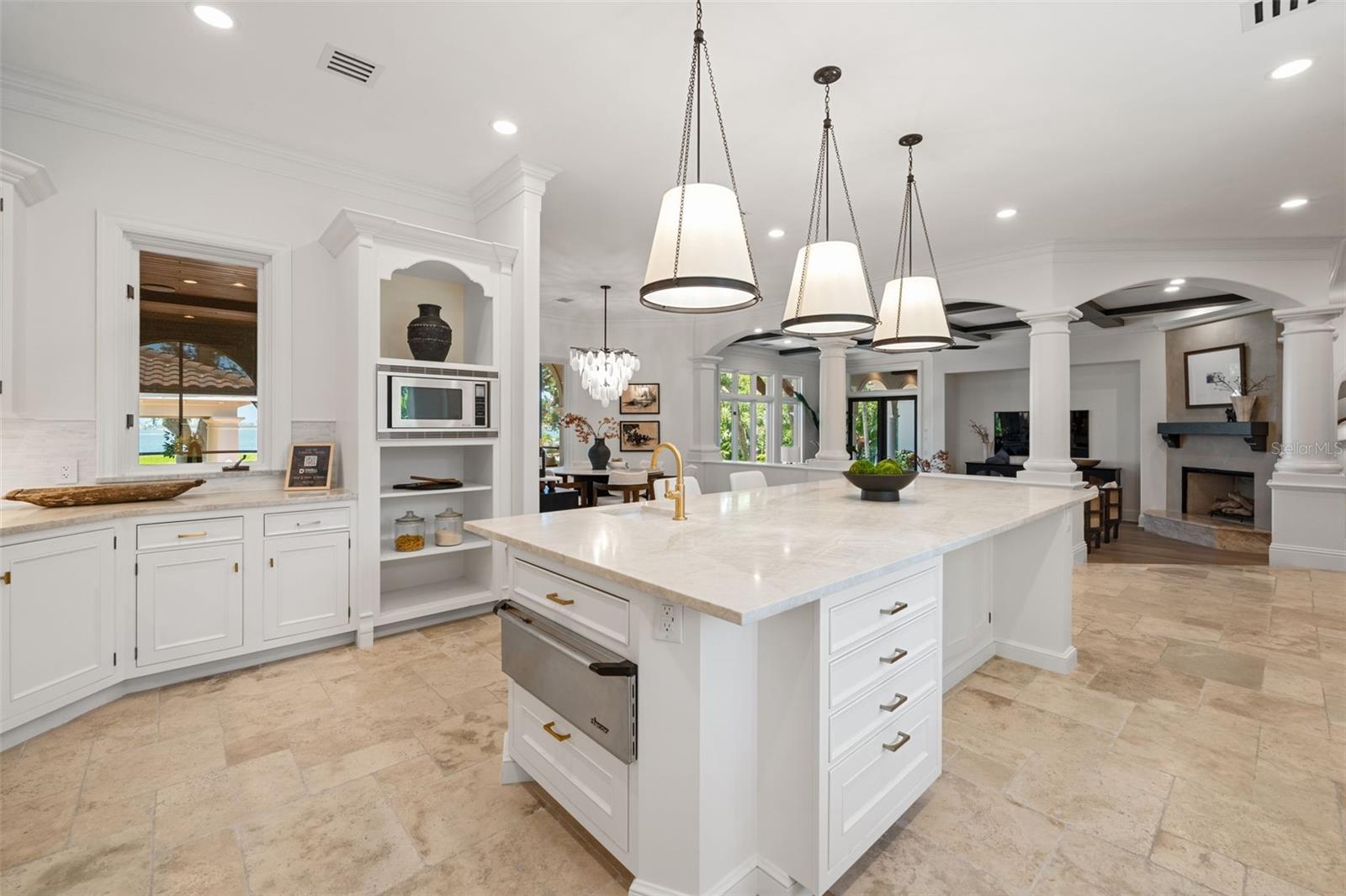 CHEROKEE PARK - Residential