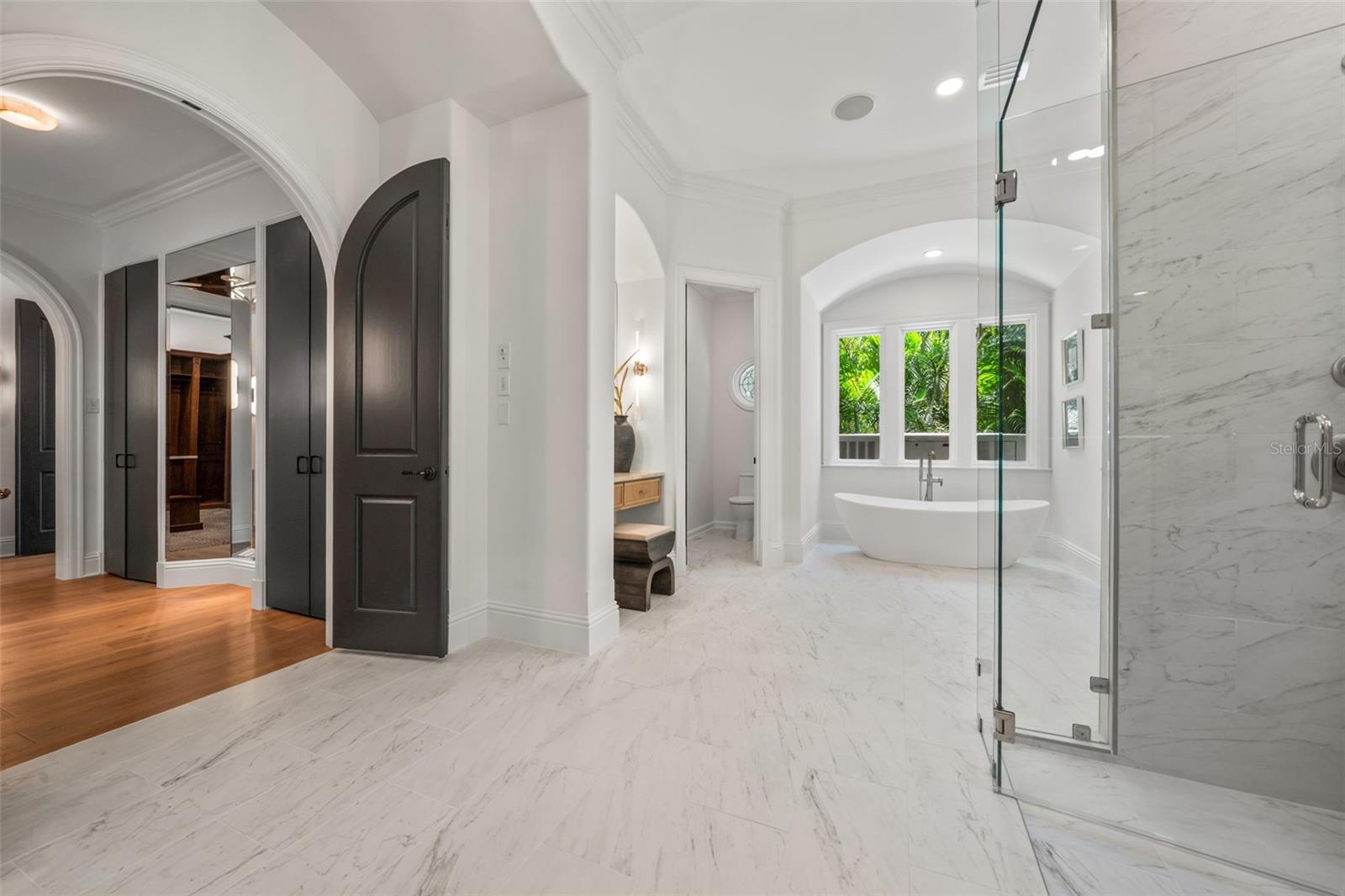 CHEROKEE PARK - Residential