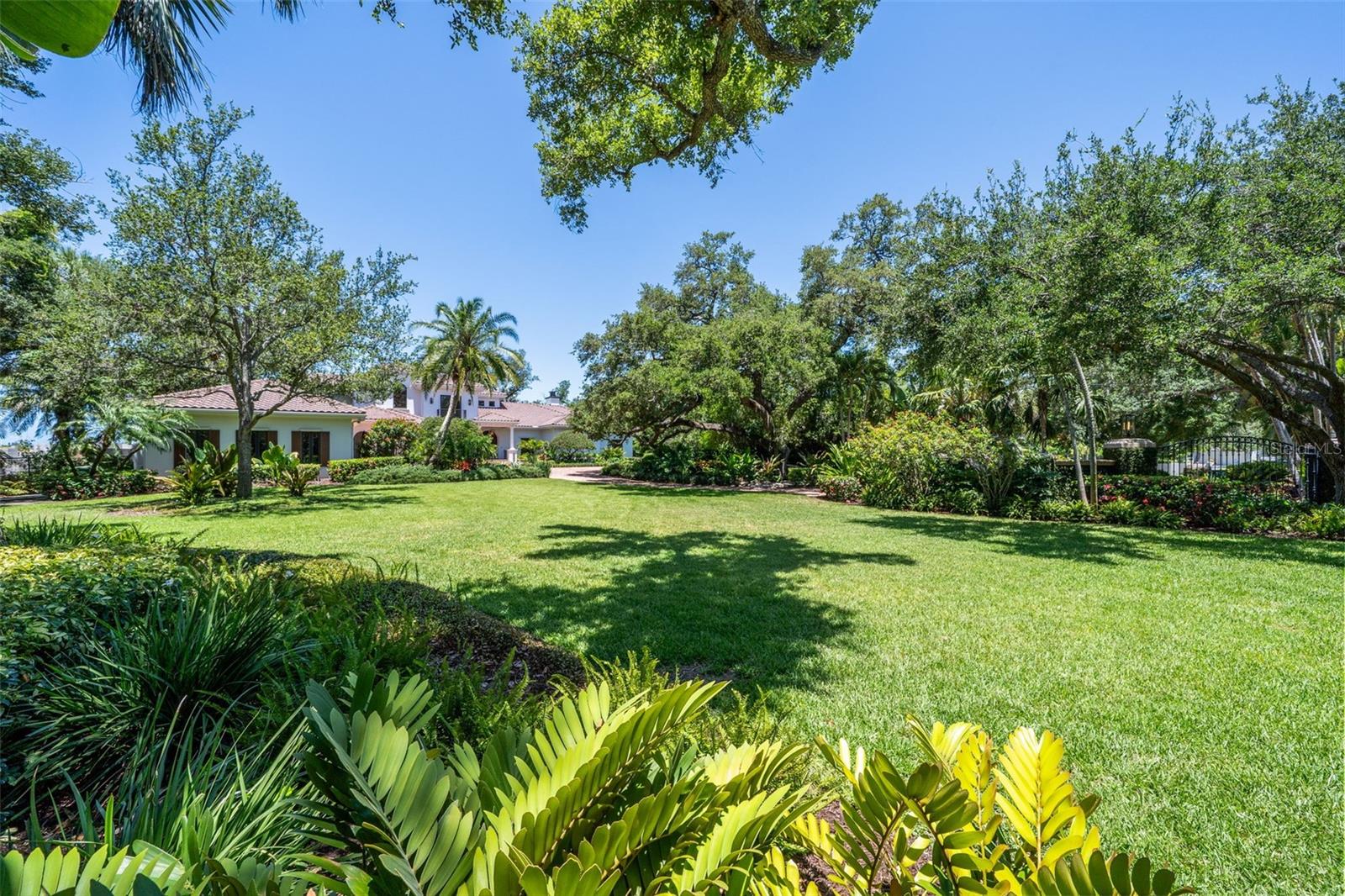 CHEROKEE PARK - Residential