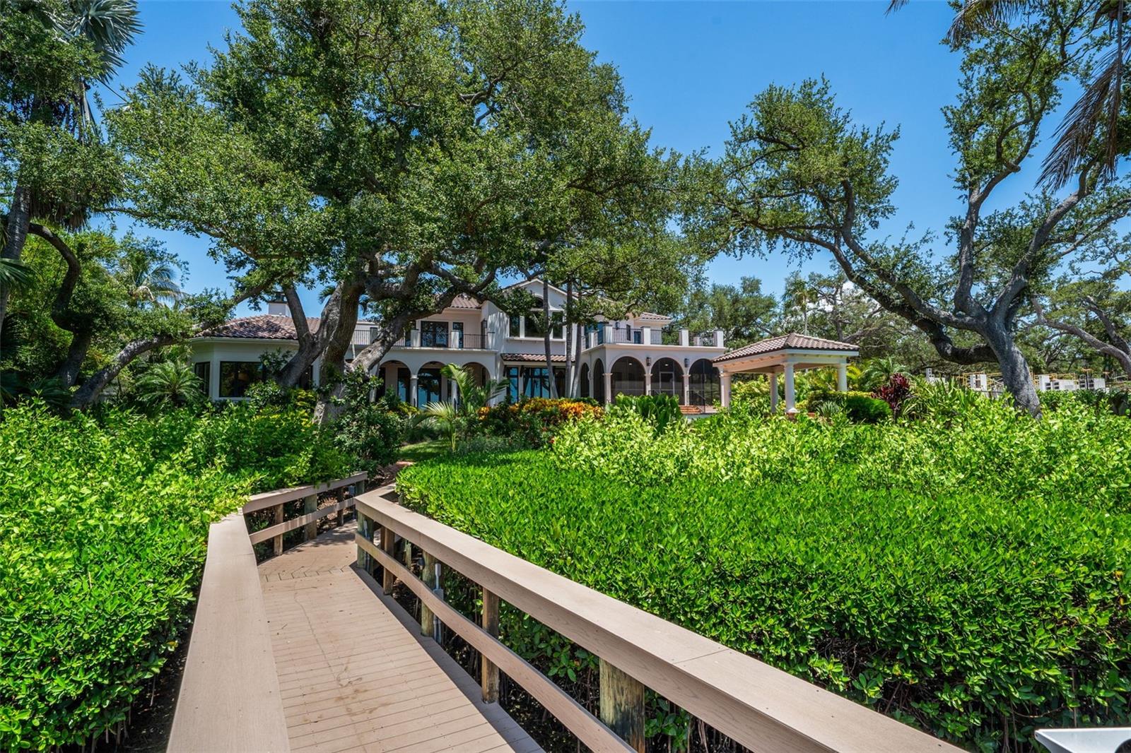 CHEROKEE PARK - Residential