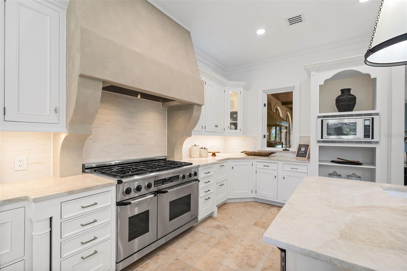 CHEROKEE PARK - Residential