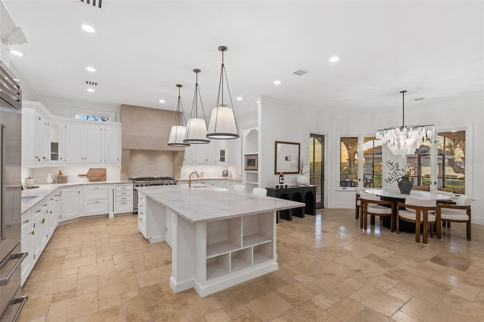 CHEROKEE PARK - Residential