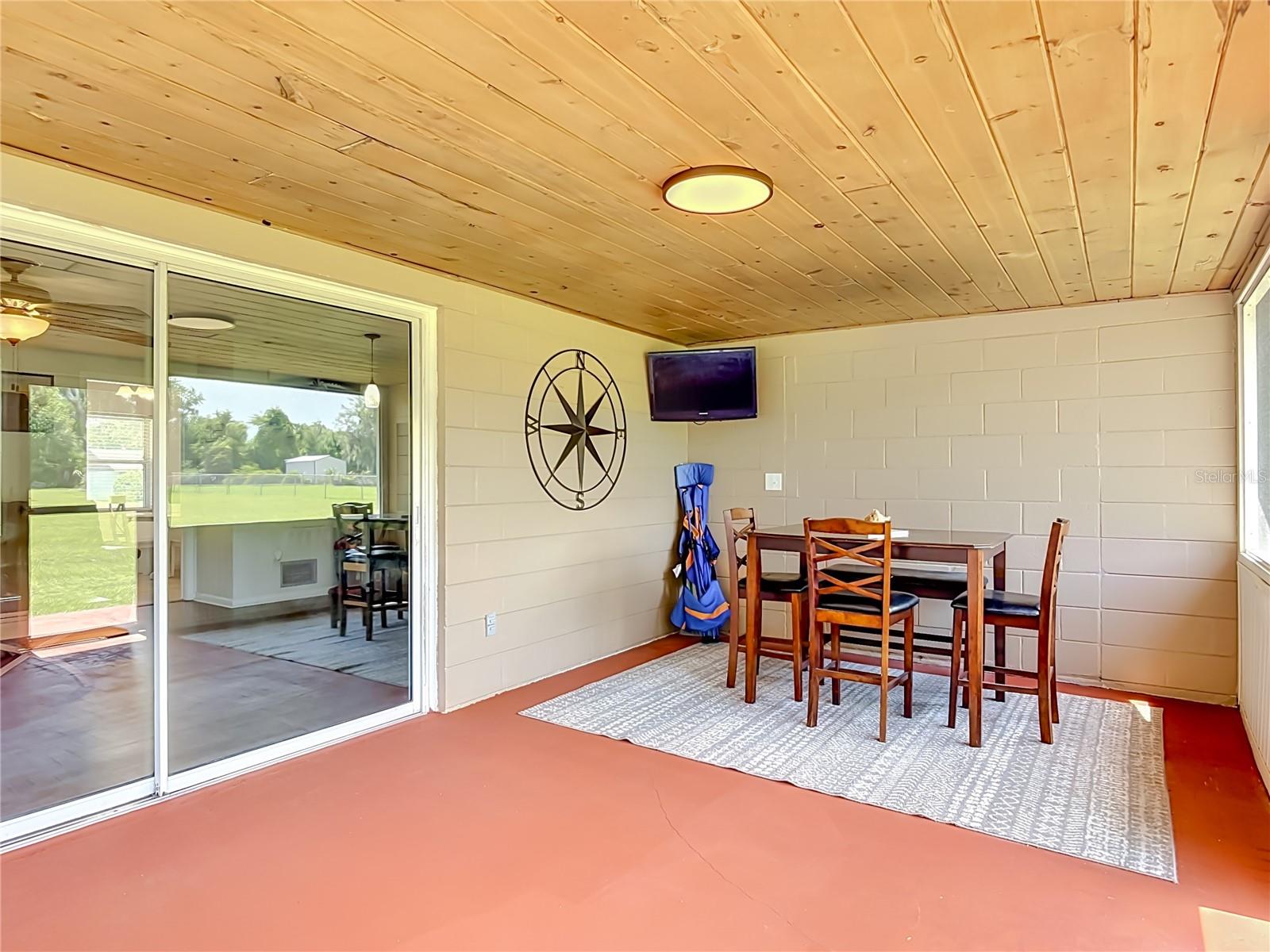 UNICORPORATED - WEST SIDE - Residential