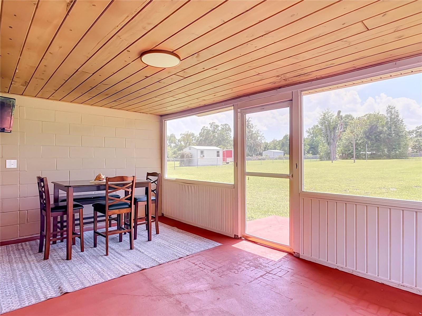 UNICORPORATED - WEST SIDE - Residential
