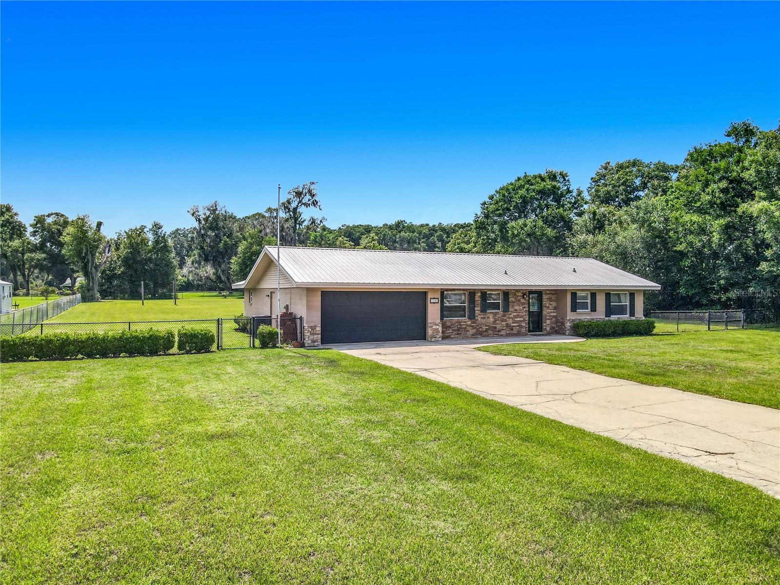 UNICORPORATED - WEST SIDE - Residential