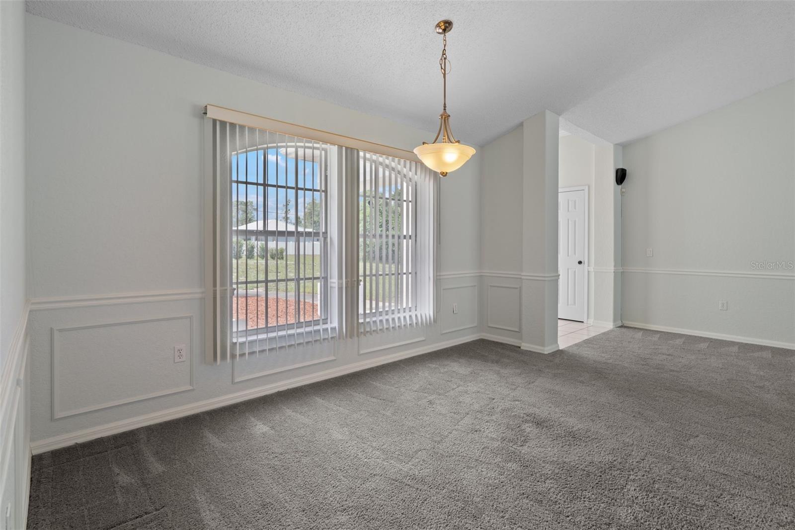 ROYAL HIGHLANDS - Residential
