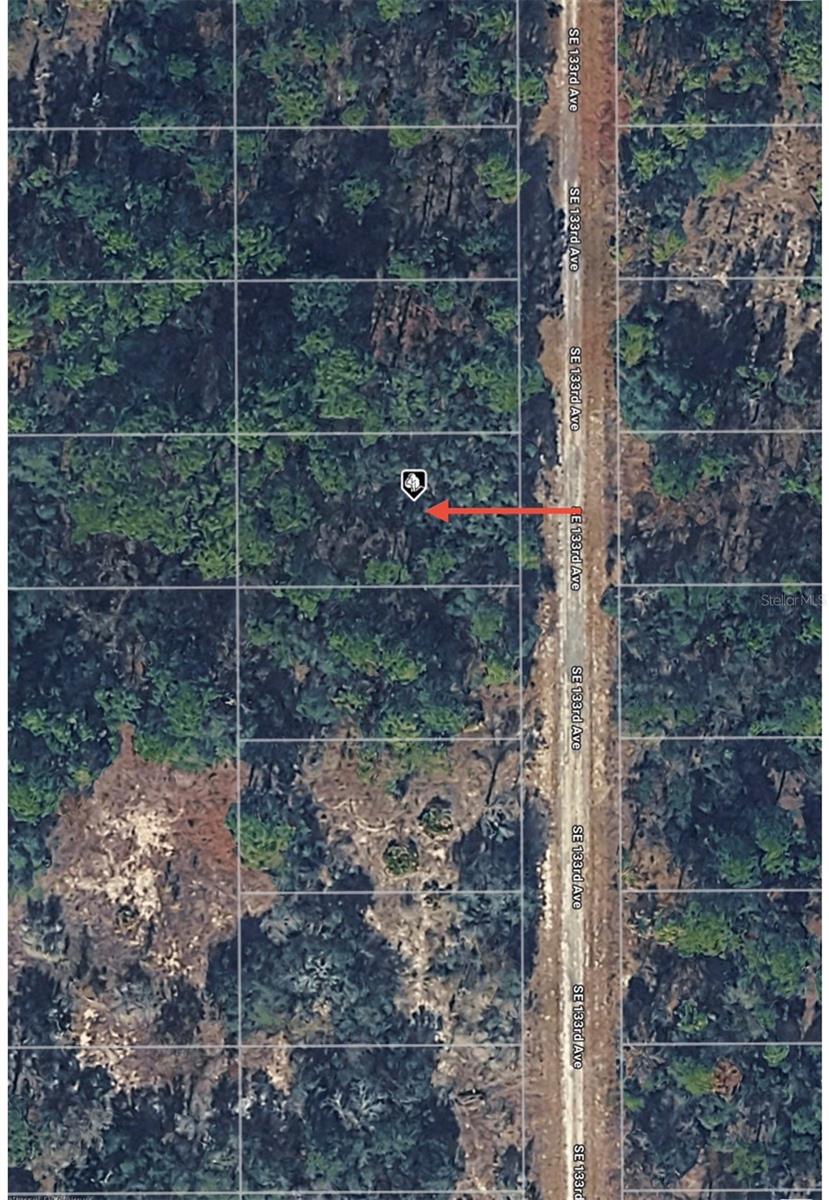 RAINBOW LAKES ESTATE - Land
