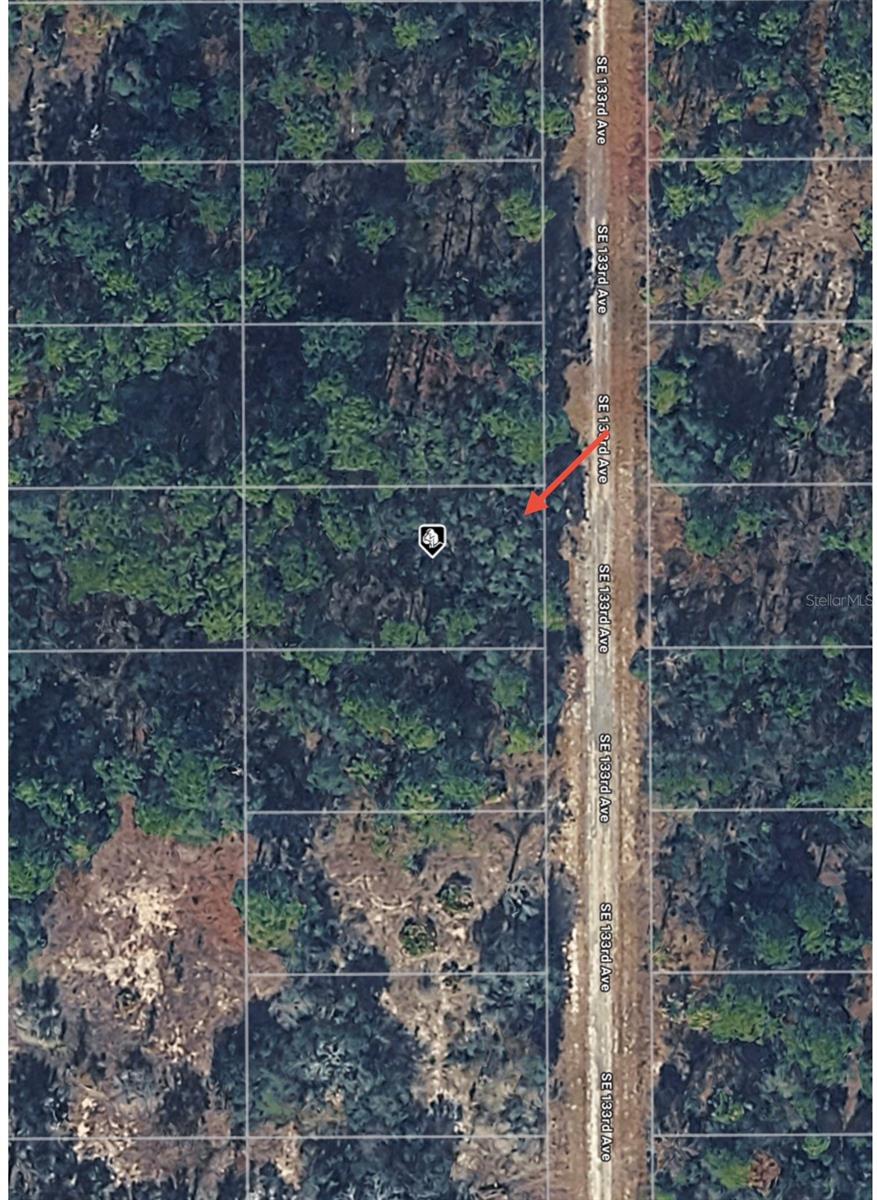 RAINBOW LAKES ESTATE - Land