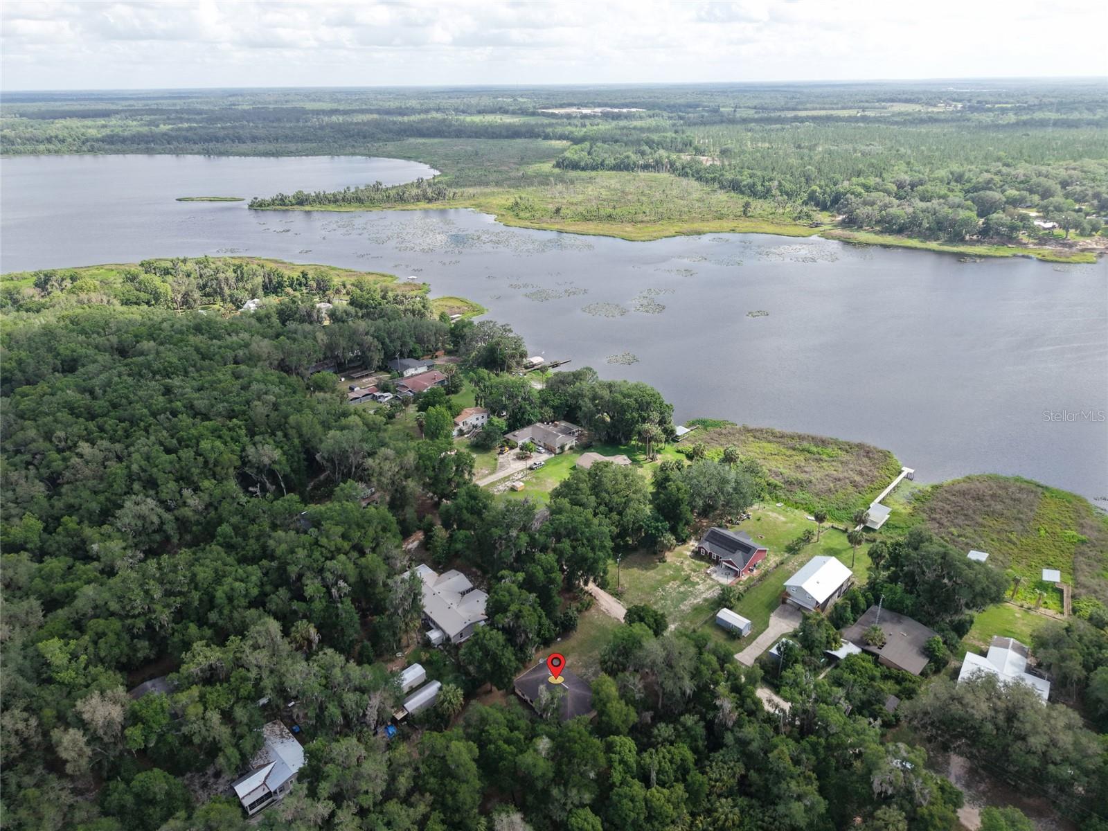 FOUR LAKES COMMUNITY - Residential