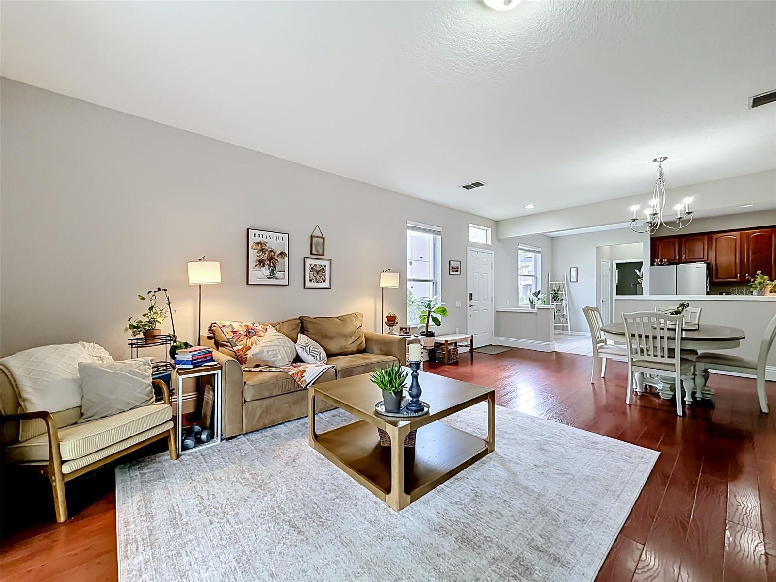 SPRING ISLE - Residential