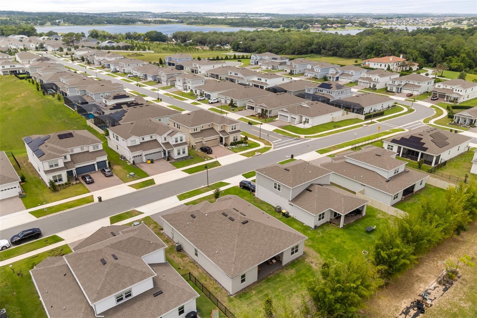 ESTATES/LAKEVIEW PRESERVE - Residential