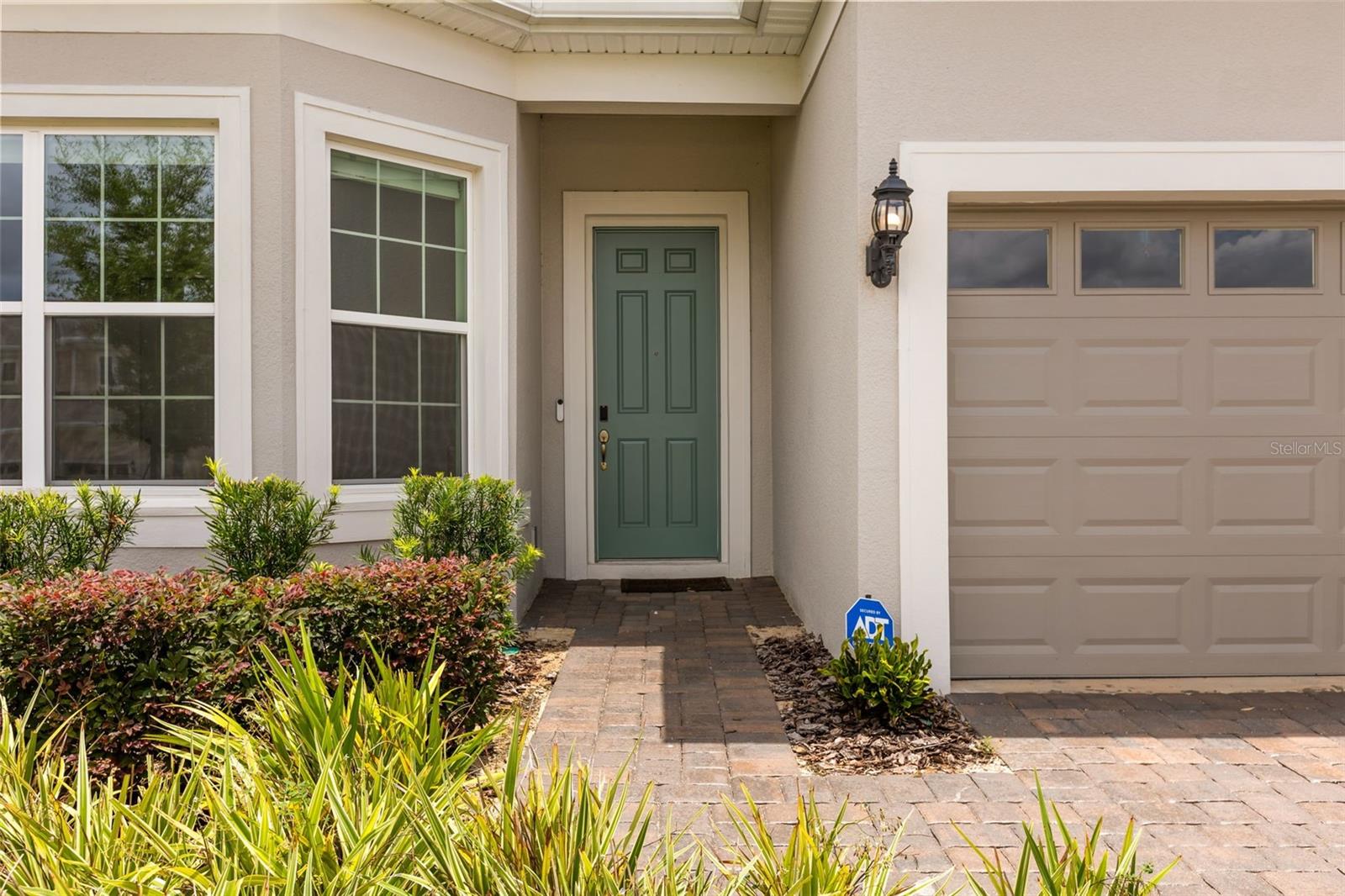 ESTATES/LAKEVIEW PRESERVE - Residential