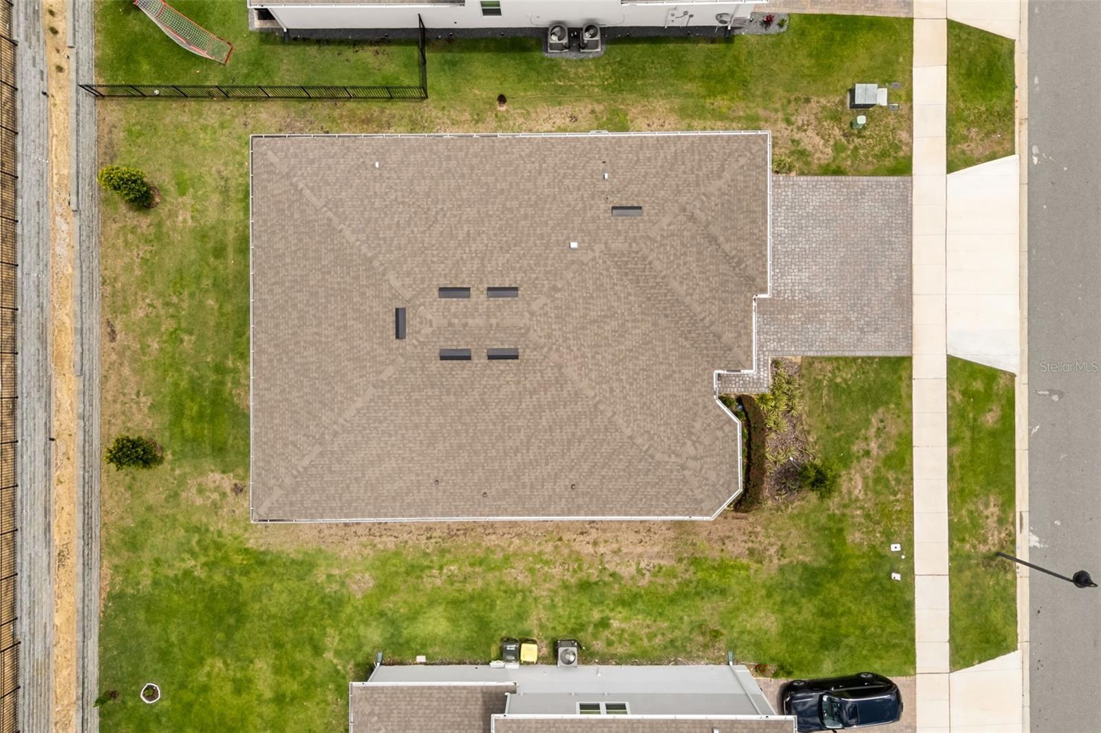 ESTATES/LAKEVIEW PRESERVE - Residential