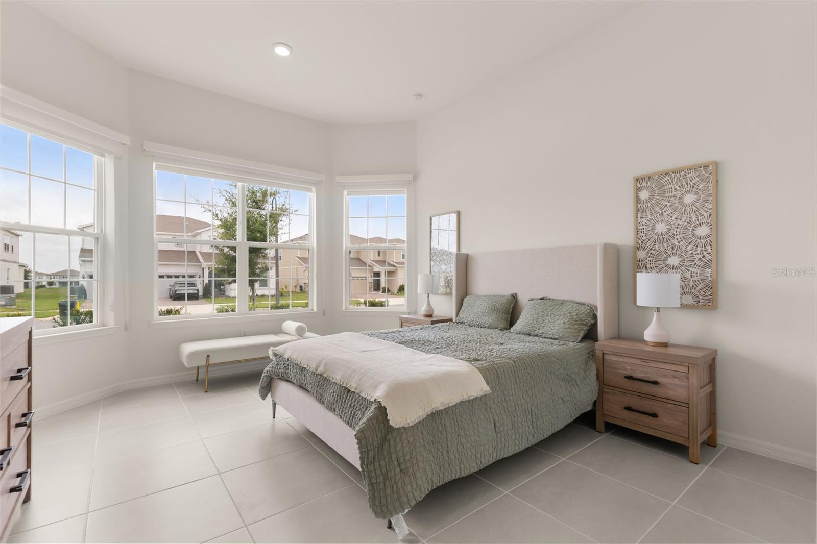 ESTATES/LAKEVIEW PRESERVE - Residential