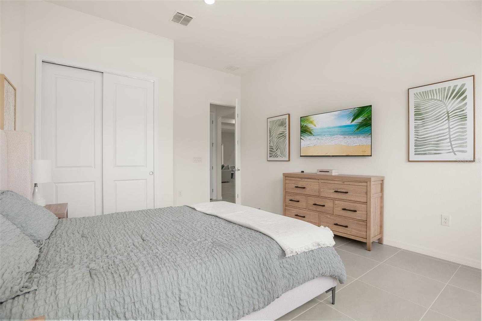 ESTATES/LAKEVIEW PRESERVE - Residential