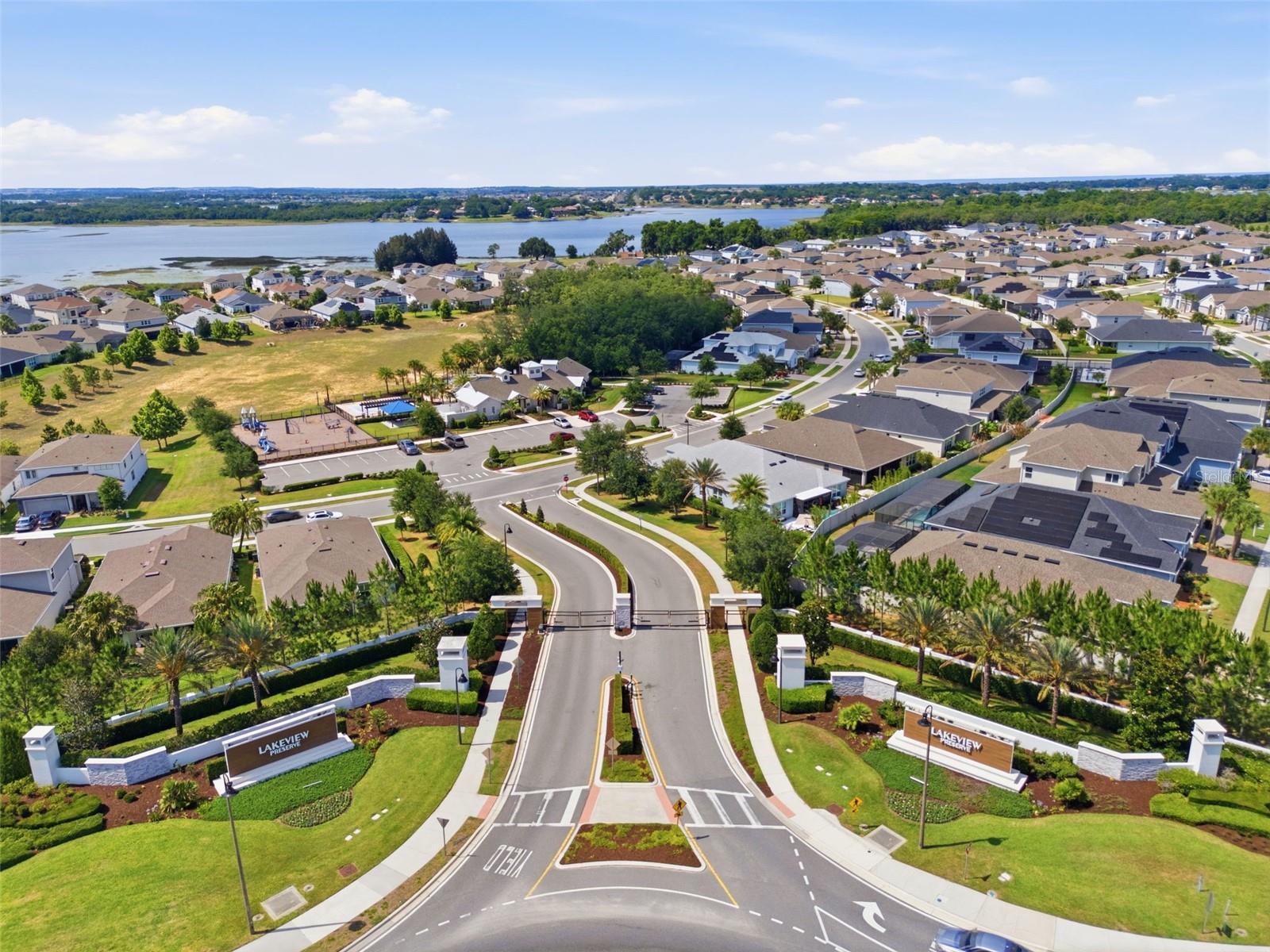 ESTATES/LAKEVIEW PRESERVE - Residential