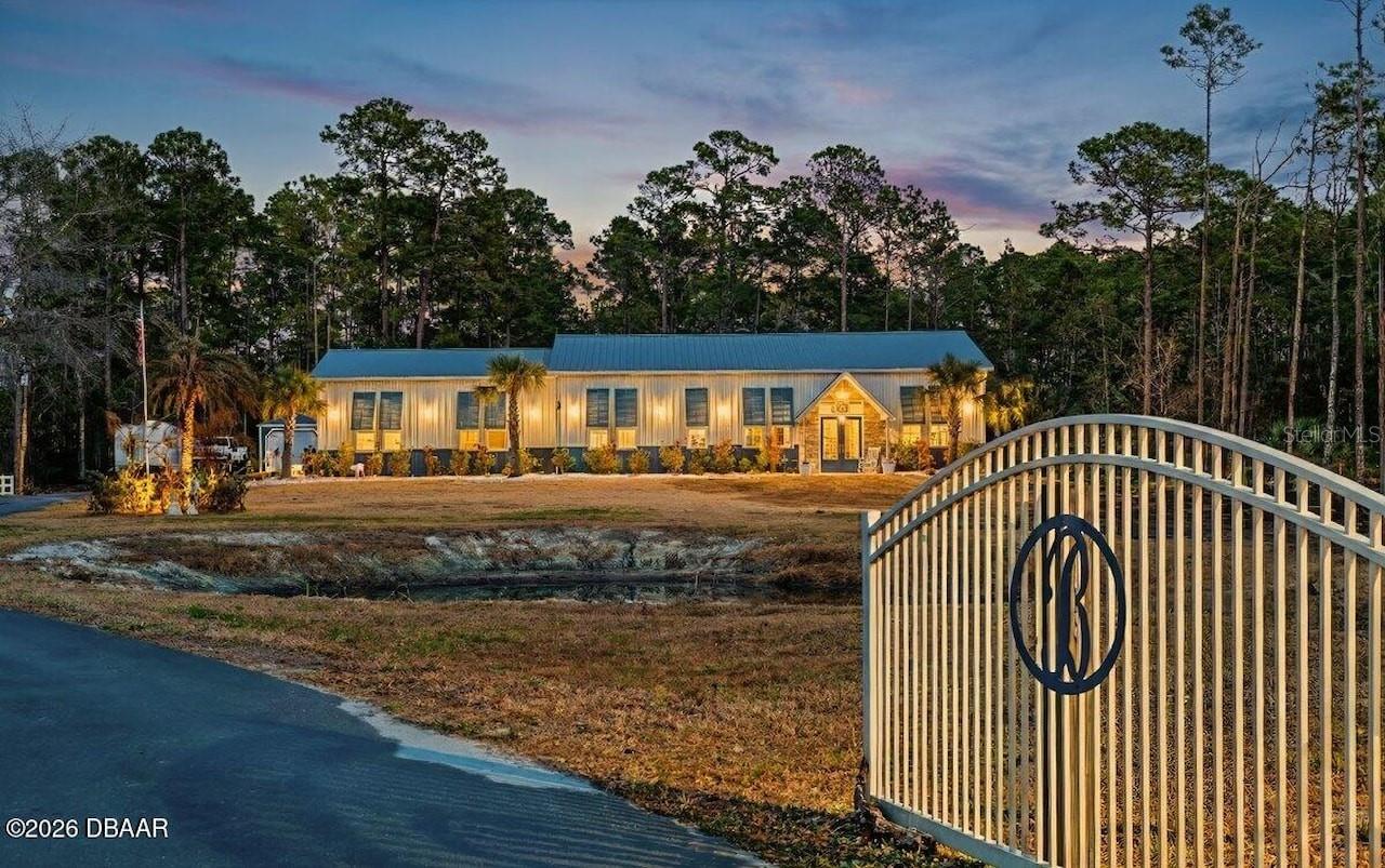 PLANTATION PINES UNFEE SUB 246 - Residential