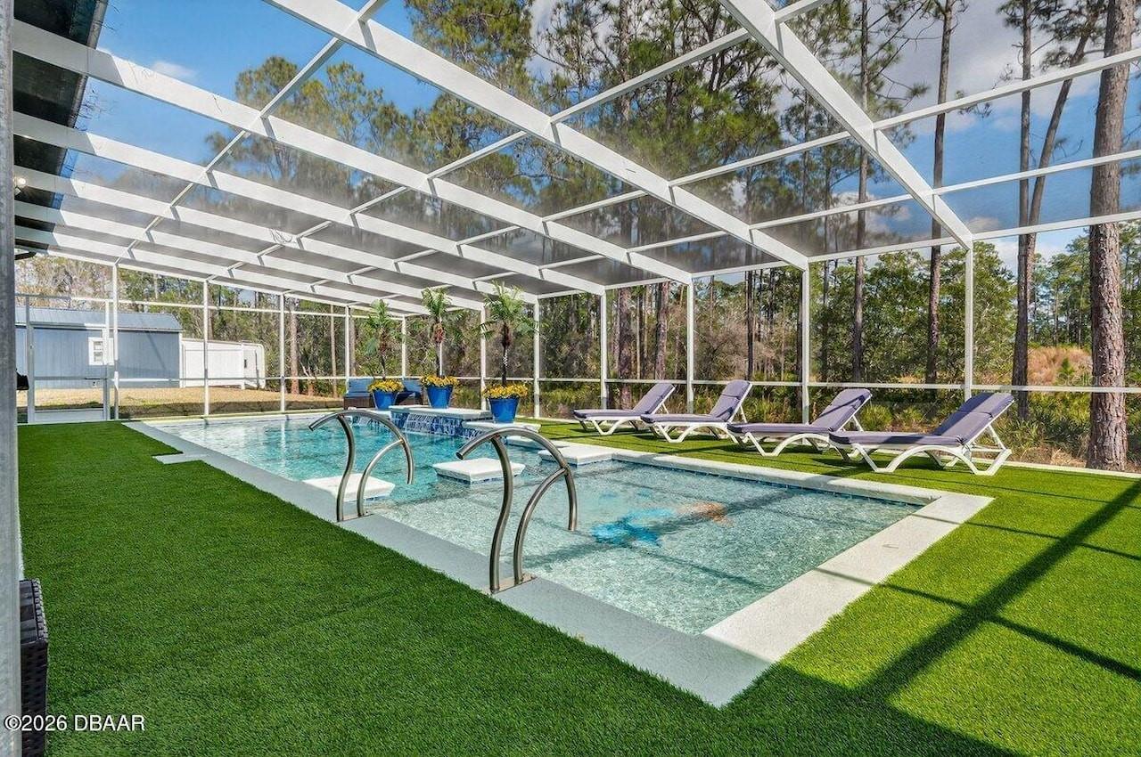 PLANTATION PINES UNFEE SUB 246 - Residential