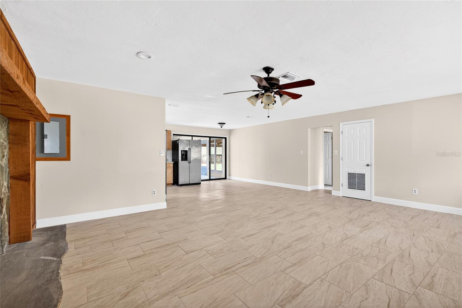 MEADOWBROOK RANCHES 1ST ADD TR - Residential