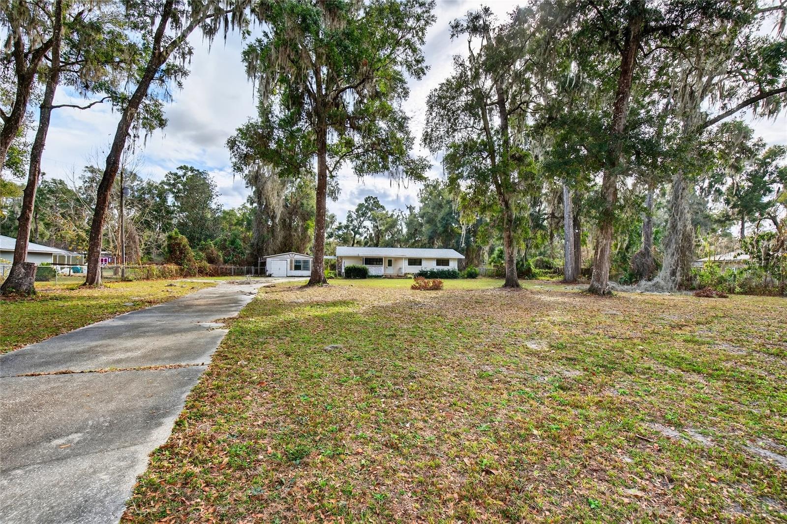 MEADOWBROOK RANCHES 1ST ADD TR - Residential
