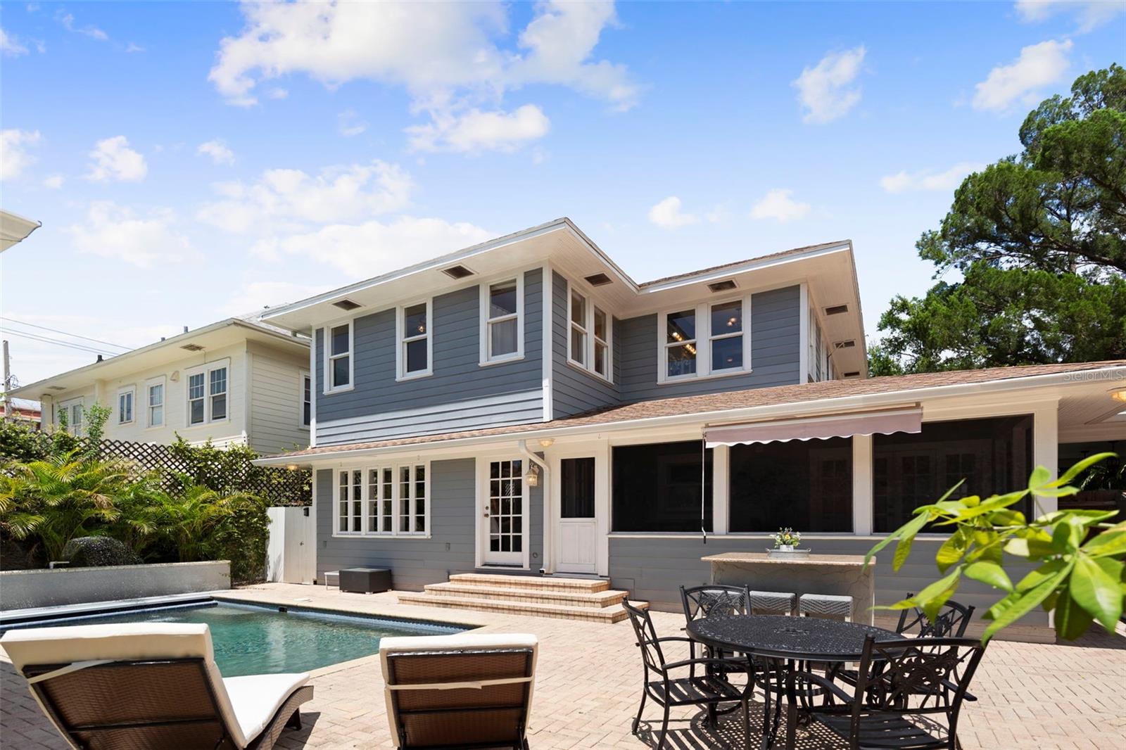 MORRISON GROVE - Residential