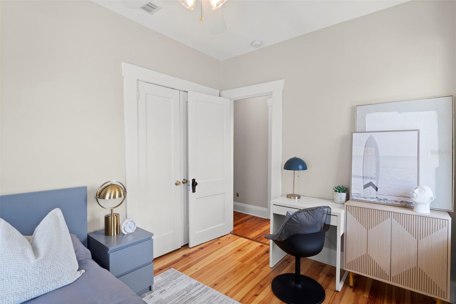 MORRISON GROVE - Residential