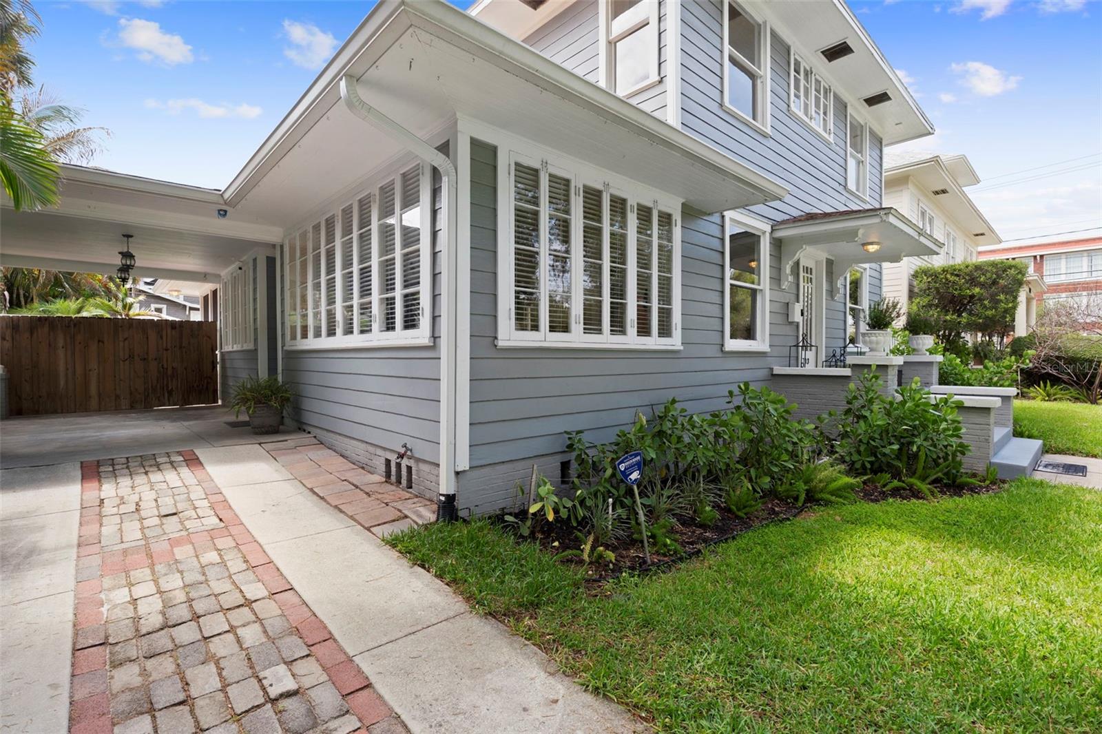 MORRISON GROVE - Residential