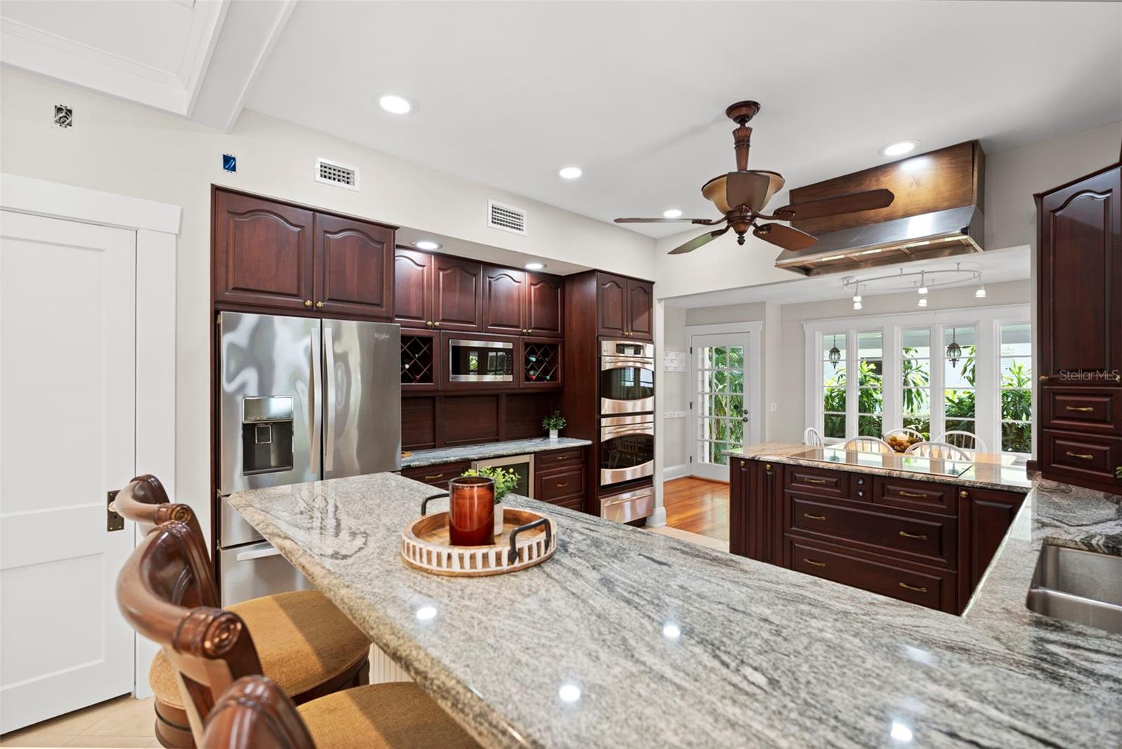 MORRISON GROVE - Residential