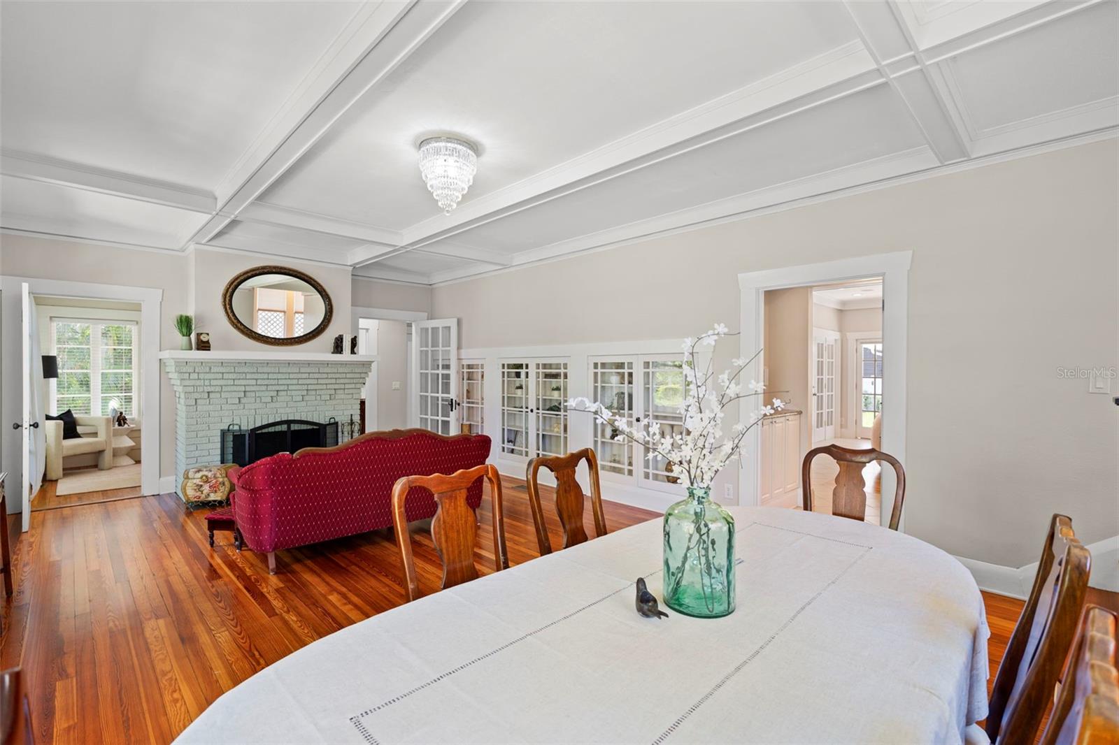MORRISON GROVE - Residential