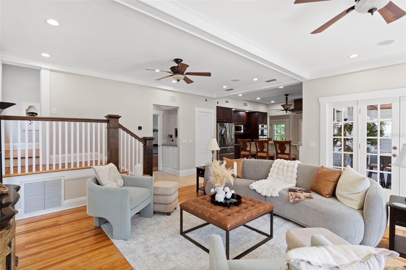 MORRISON GROVE - Residential