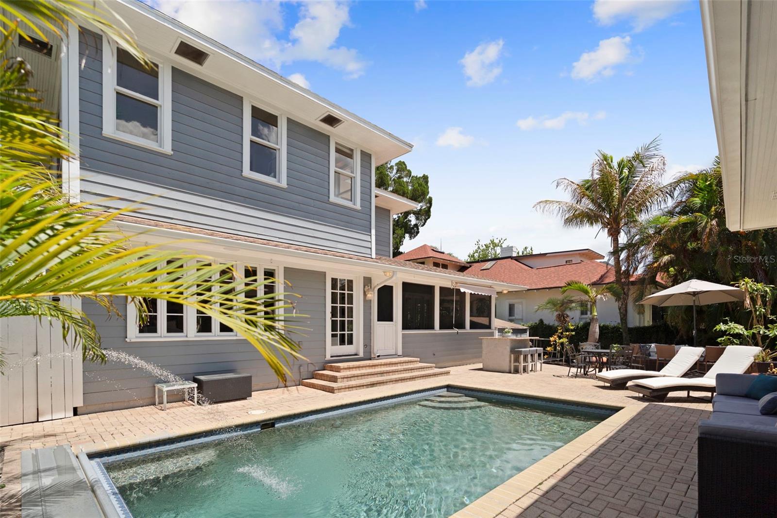 MORRISON GROVE - Residential