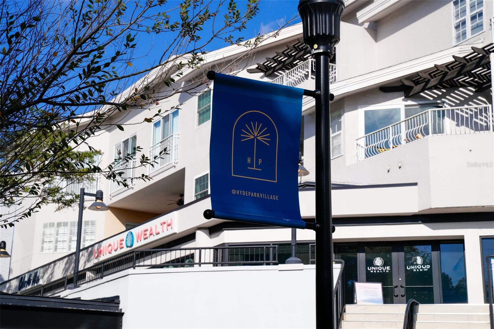MORRISON GROVE - Residential