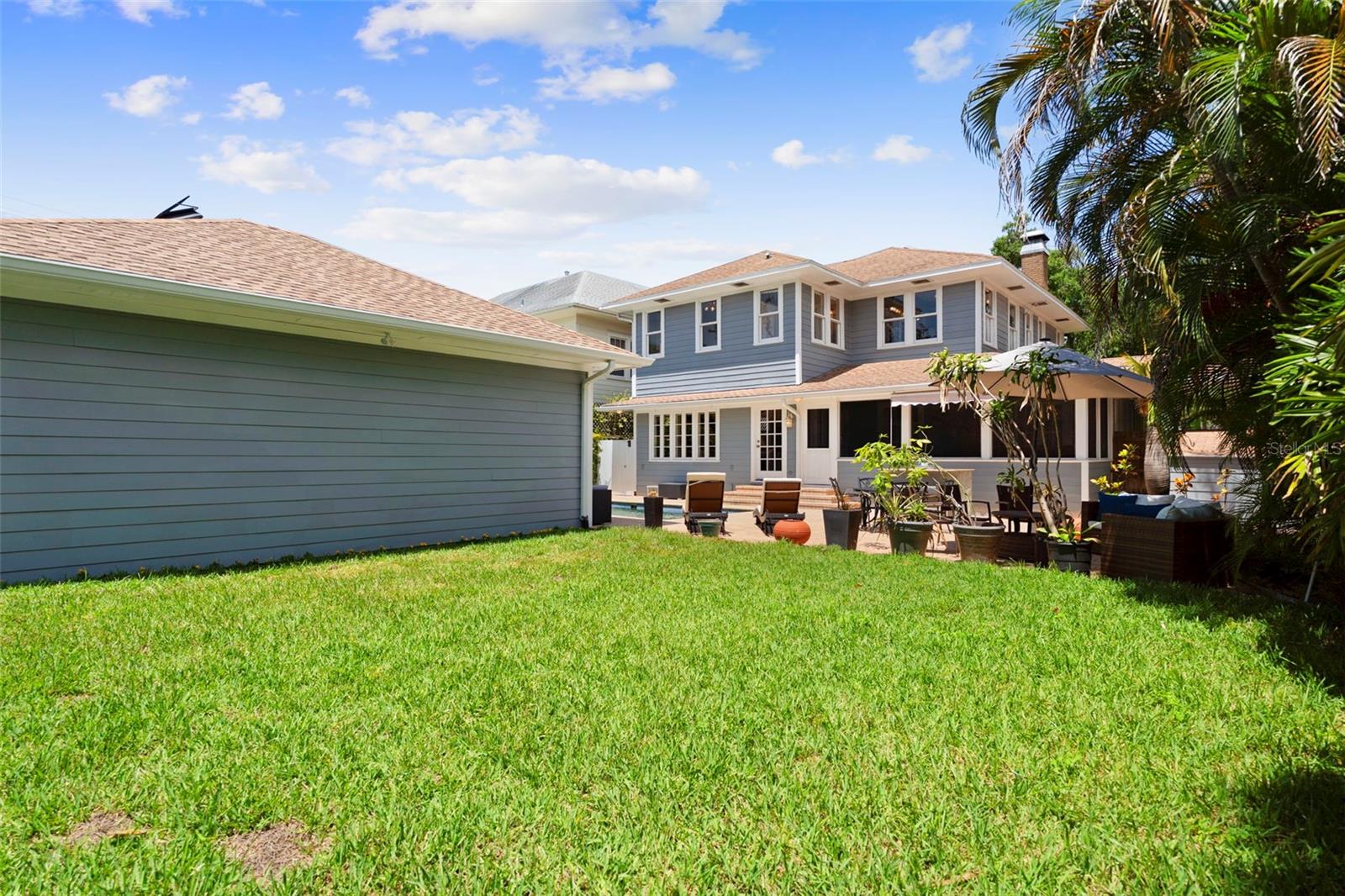 MORRISON GROVE - Residential