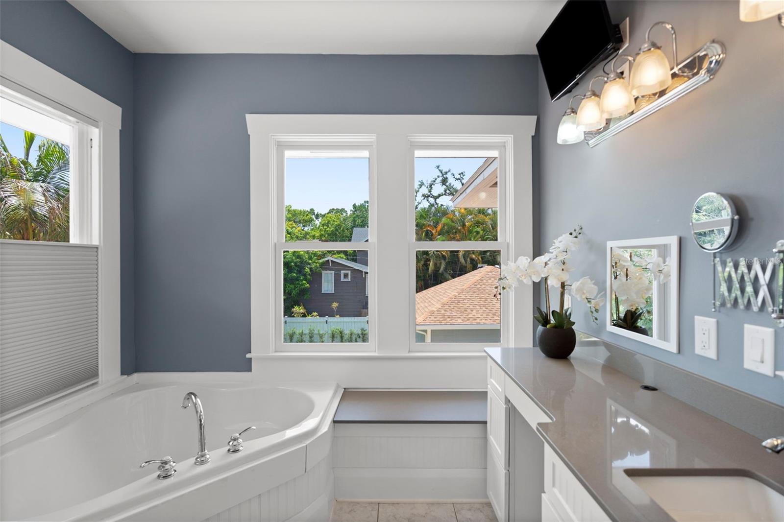 MORRISON GROVE - Residential