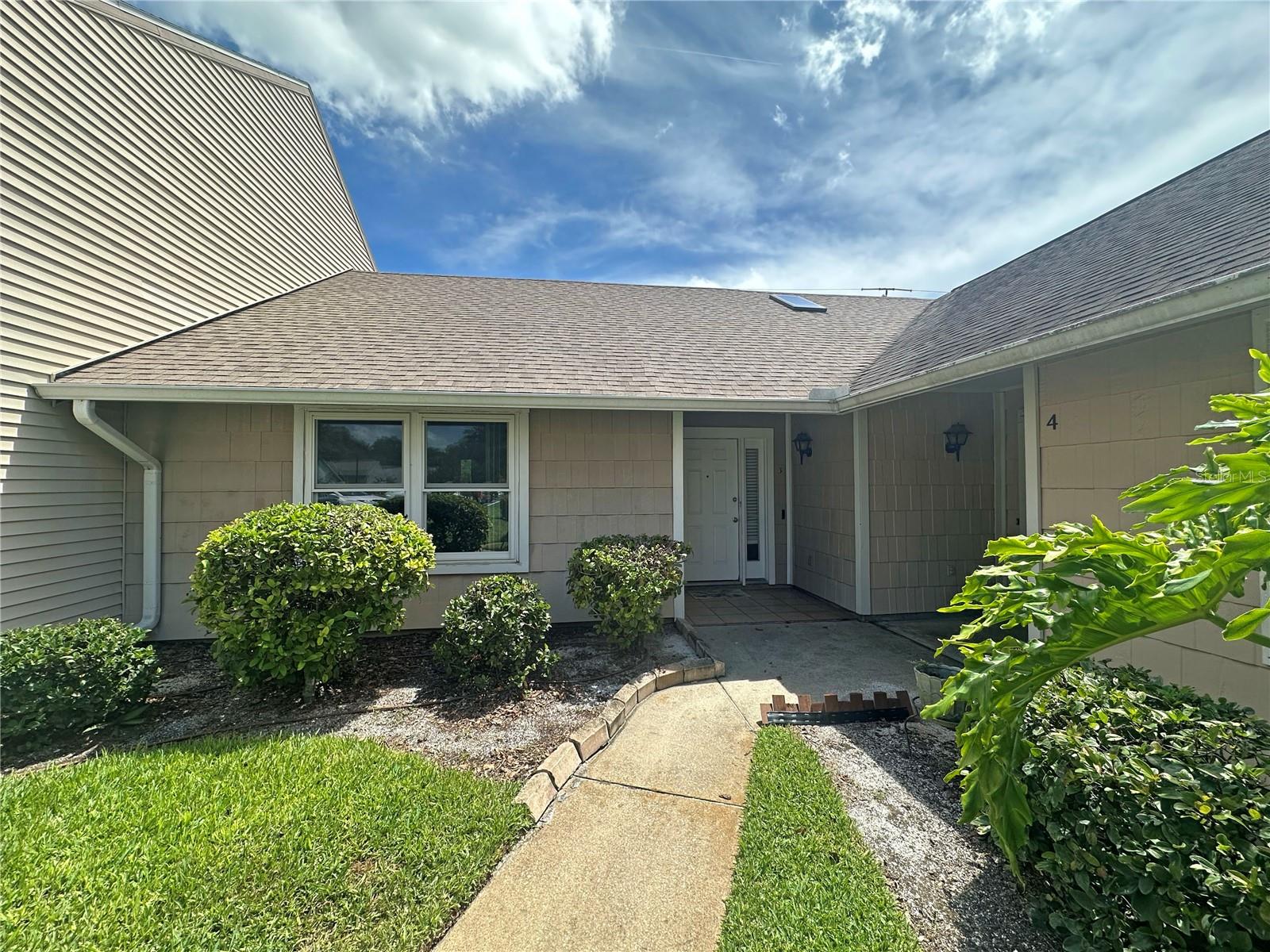 This turnkey 2/2 in Persimmon Place is loaded with upgrades—new roof, HVAC, and water heater (2021), new windows, Vivint security system with cameras & Ring doorbell, and all new kitchen appliances (2022). Enjoy remodeled baths, updated flooring, a real brick backsplash, breakfast bar, indoor laundry, and a new slider leading to a private patio. There’s also a convenient outside storage closet—perfect for beach gear, tools, and more. Prime location just minutes to the beach, downtown, shopping, and parks!