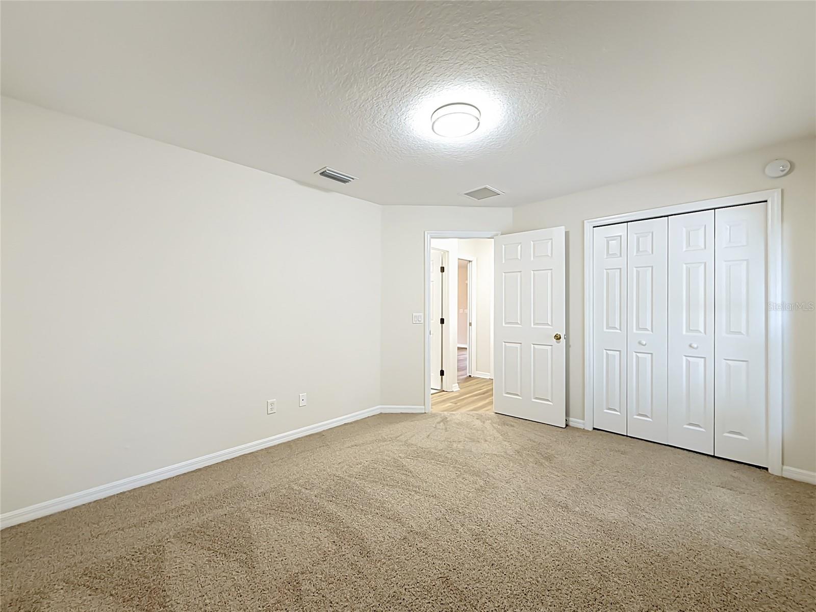 MARION OAKS UN 04 - Residential