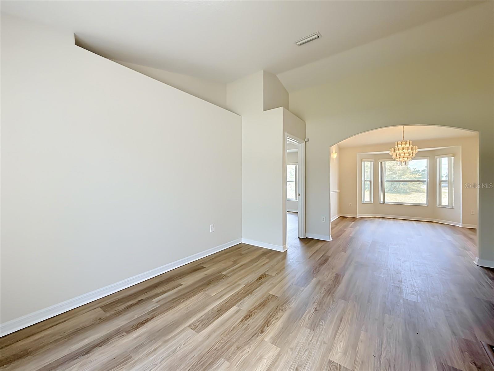 MARION OAKS UN 04 - Residential