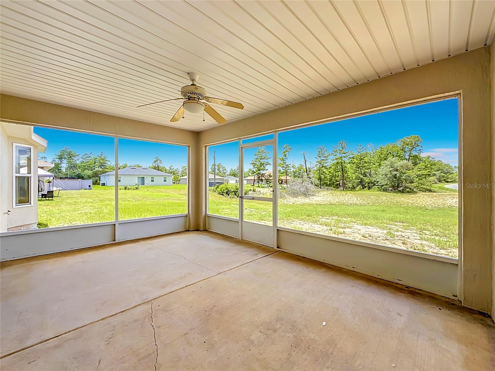 MARION OAKS UN 04 - Residential