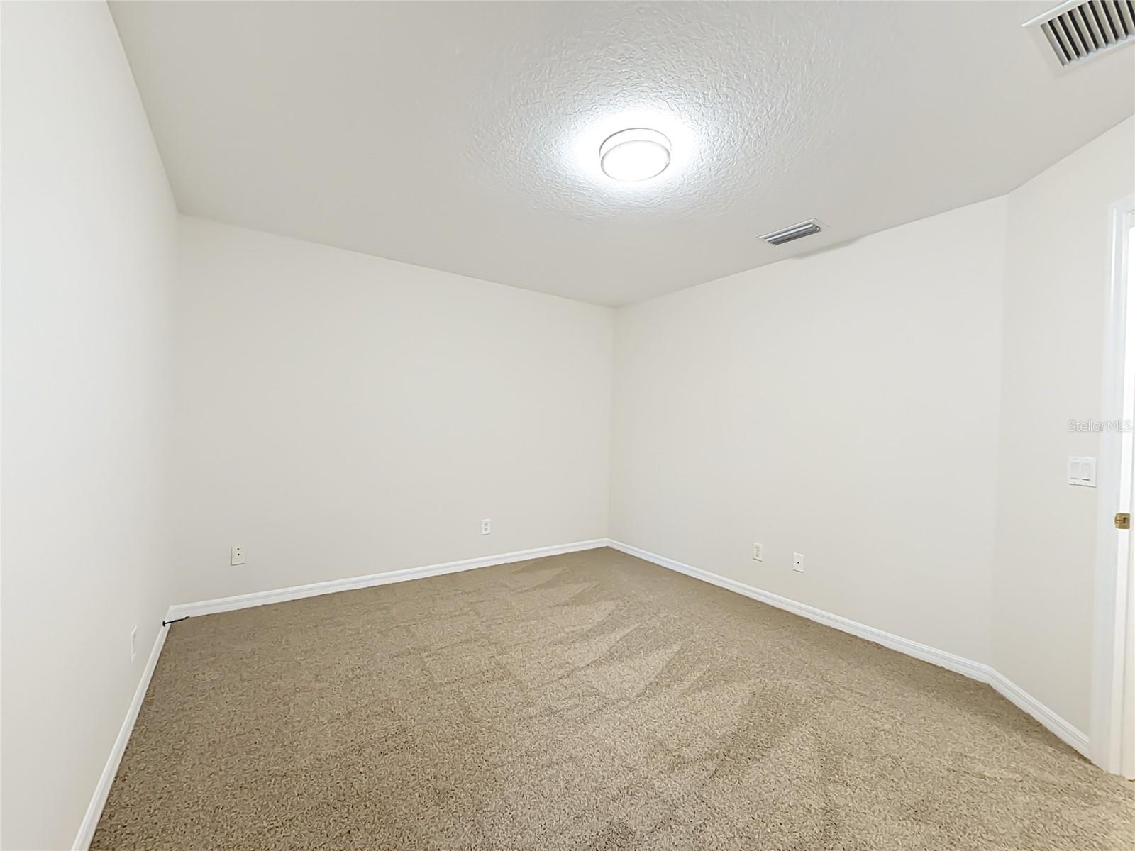 MARION OAKS UN 04 - Residential